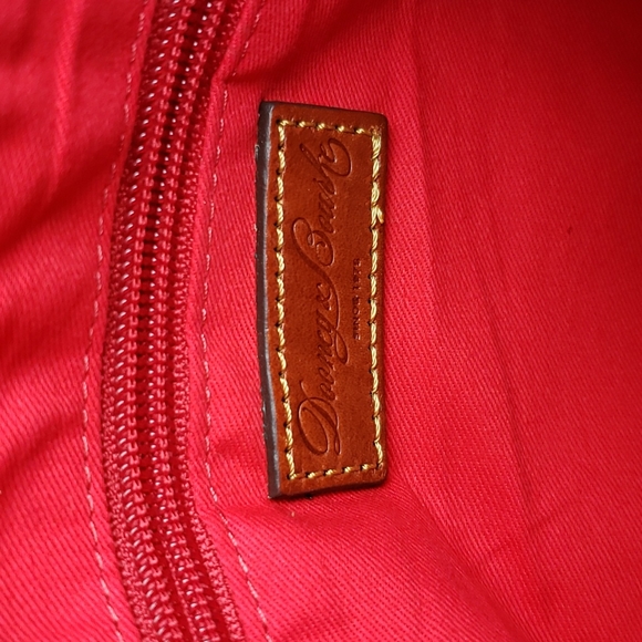 Dooney Bourke crossbody pouchette purse - Picture 4 of 9